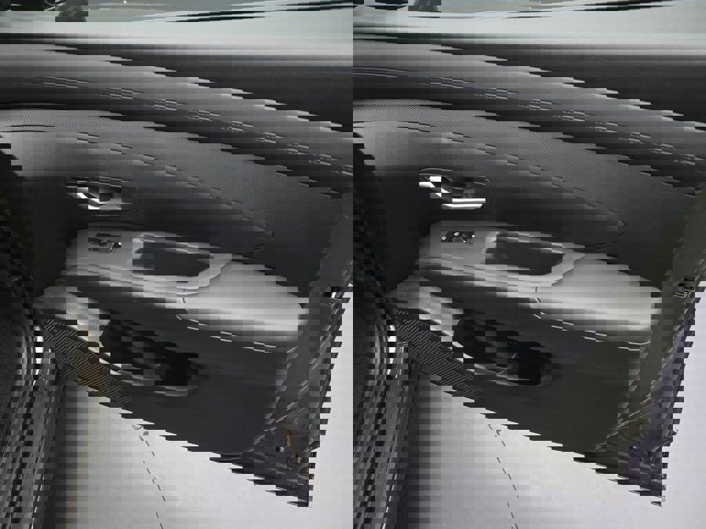 New 2026 Hyundai Tucson SE image 32