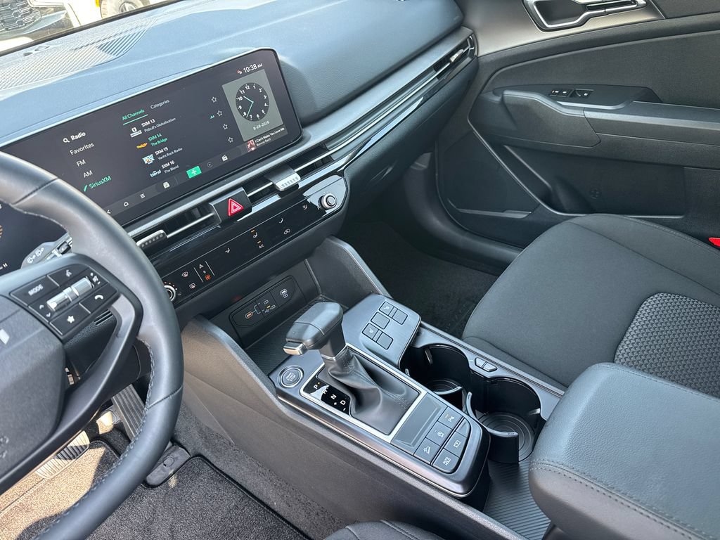 Used 2026 Kia Sportage LX w/ LX Convenience Package FWD image 27
