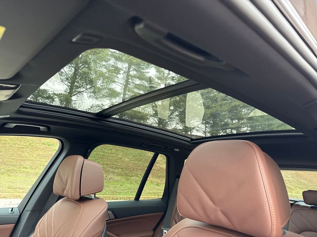 New 2026 BMW X5 xDrive50e image 20