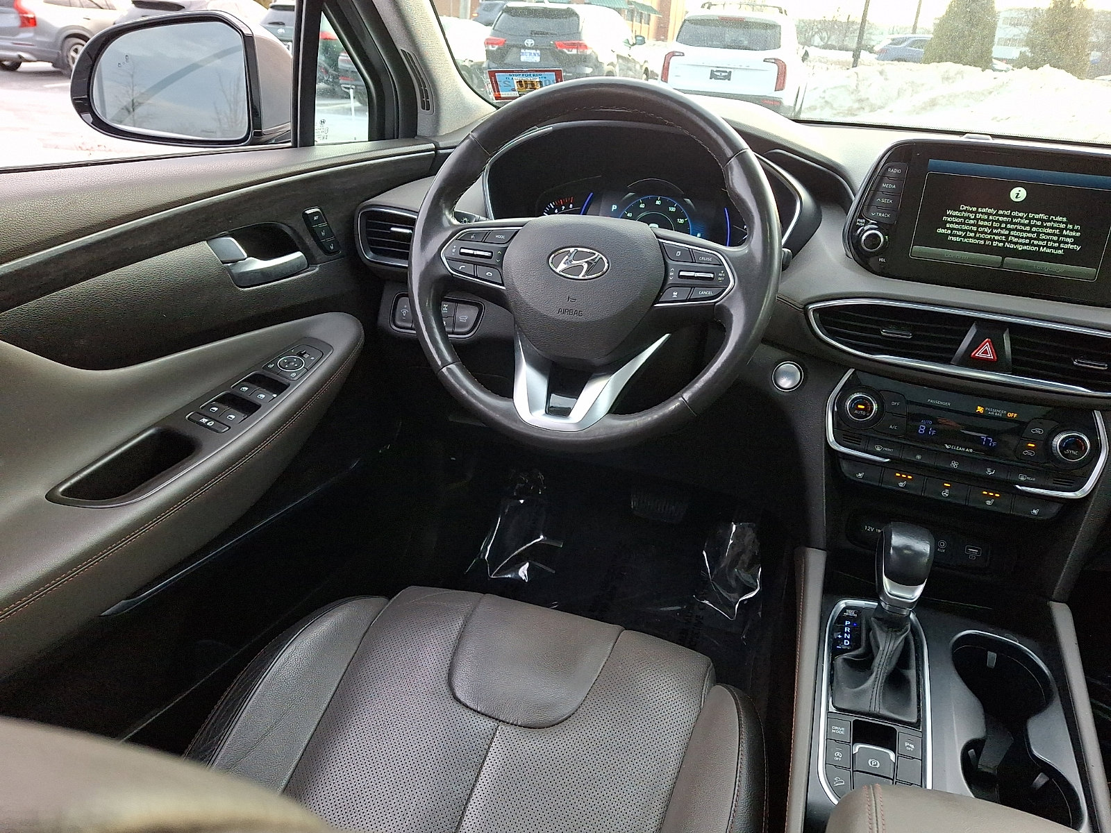 Used 2019 Hyundai Santa Fe AWD image 14