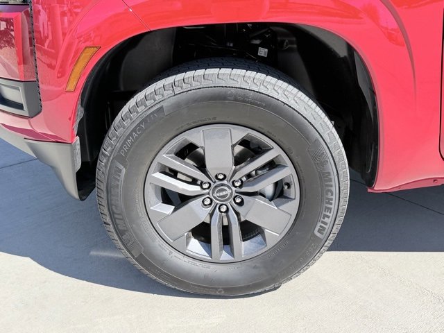 Certified 2025 Nissan Frontier SV image 35