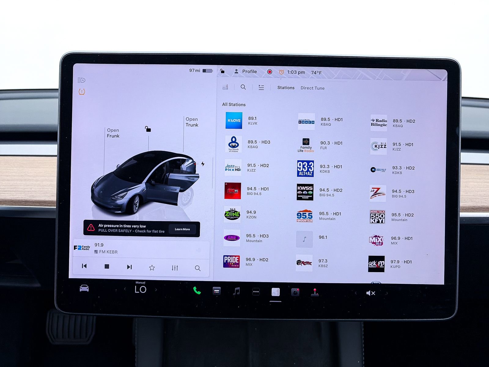 Used 2023 Tesla Model 3 Standard Range image 20