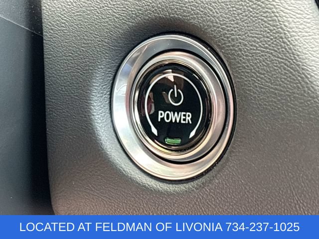 Used 2024 Cadillac Lyriq Luxury AWD/4WD image 16