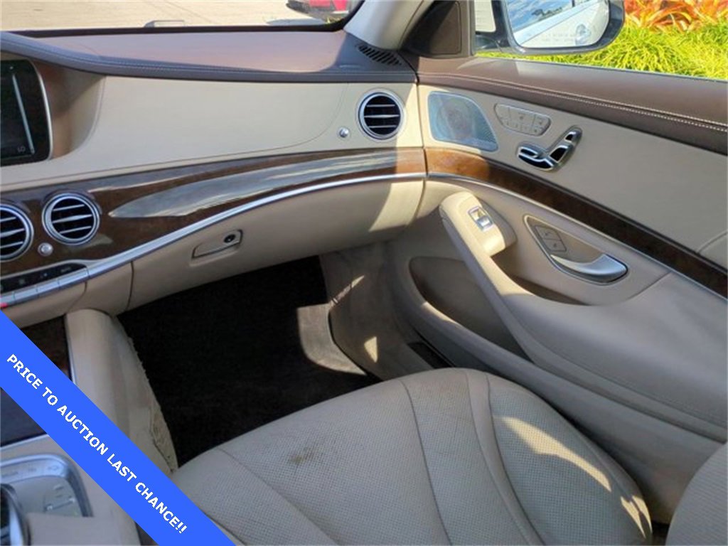 Used 2017 Mercedes-Benz S 550 Sedan image 16
