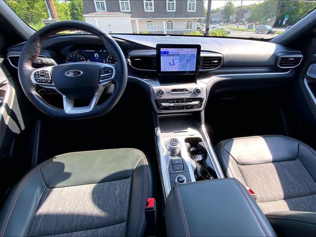 Used 2022 Ford Explorer Timberline w/ Timberline Technology Package AWD/4WD image 12