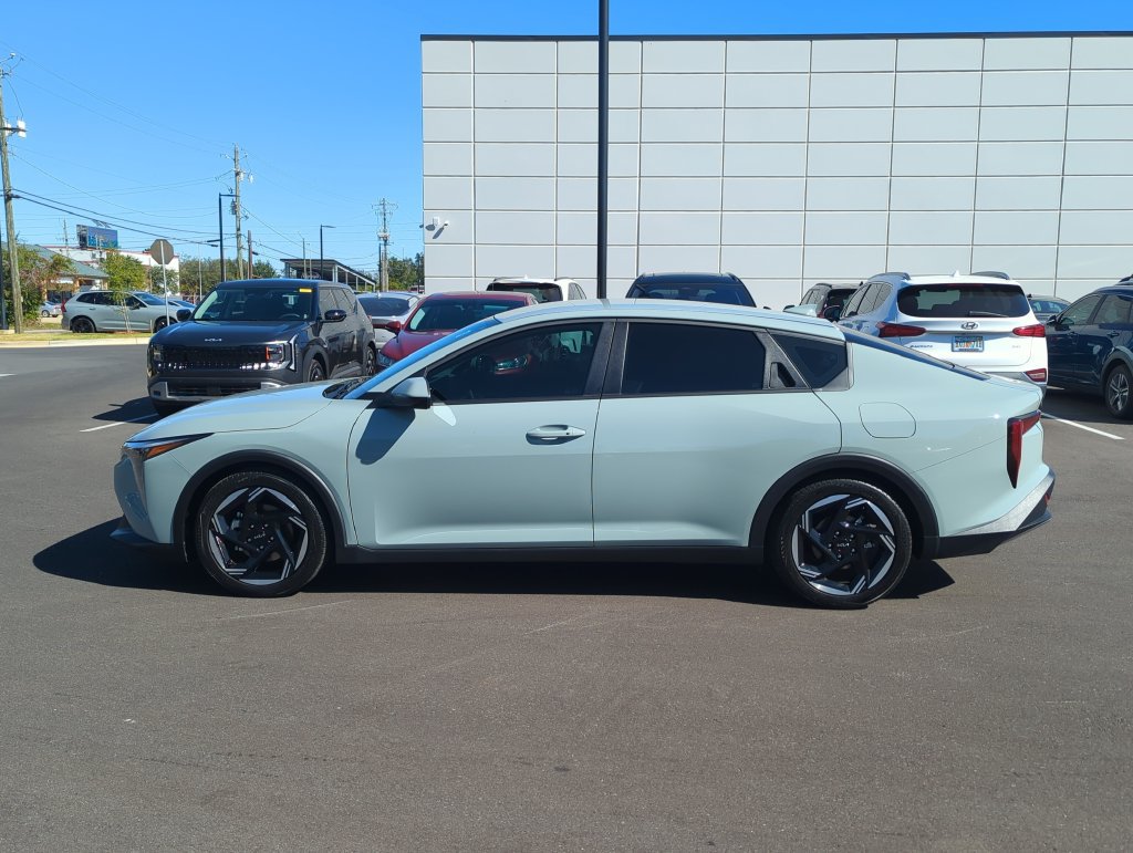 Used 2025 Kia K4 EX FWD image 4