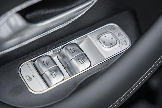 New 2026 Mercedes-Benz GLS 580 4MATIC image 36