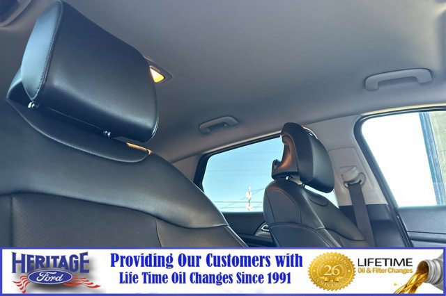 Used 2023 Kia Sportage EX image 17