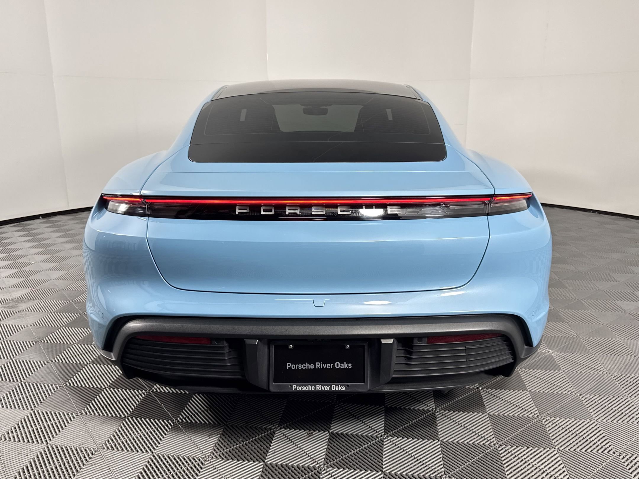 Certified 2021 Porsche Taycan 4S image 10