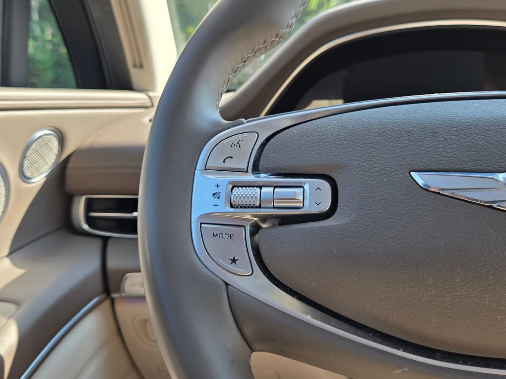 Used 2021 Genesis GV80 2.5T w/ Prestige Package 04 AWD/4WD image 31