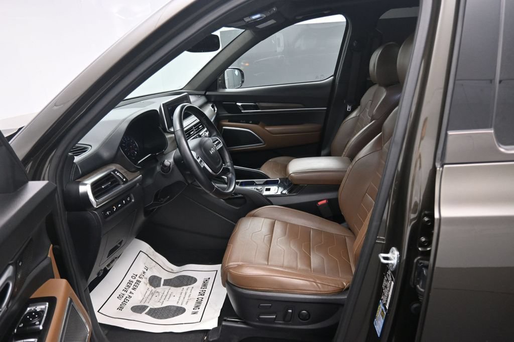 Used 2022 Kia Telluride SX w/ SX Prestige Package AWD/4WD image 14