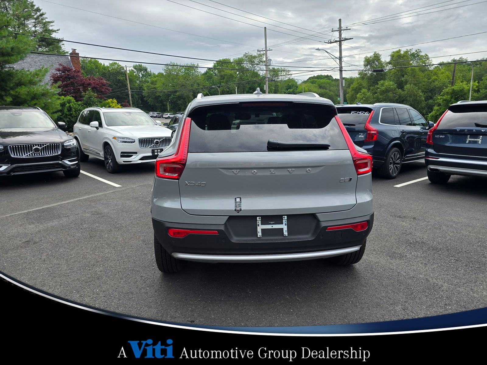 Used 2025 Volvo XC40 B5 Plus w/ Protection Package Premier image 7