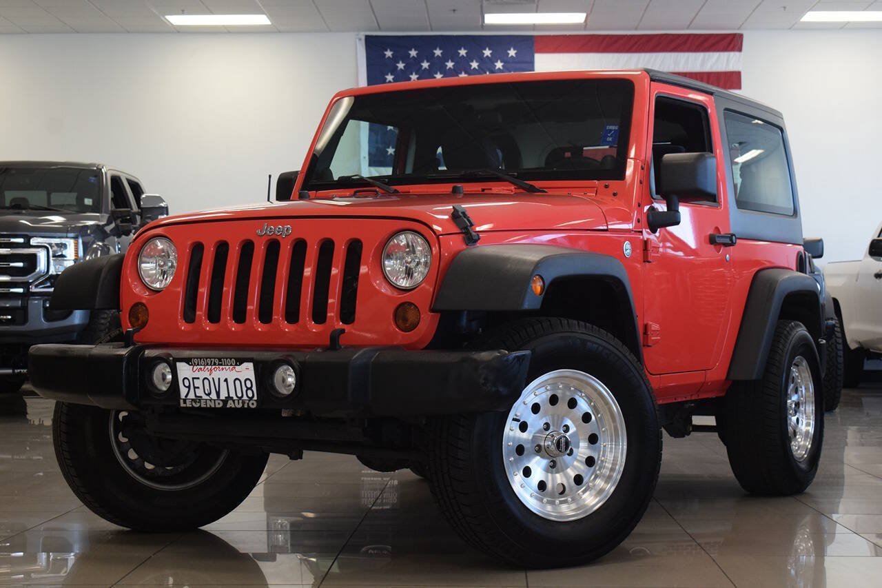 Used 2013 Jeep Wrangler Sport AWD/4WD image 3