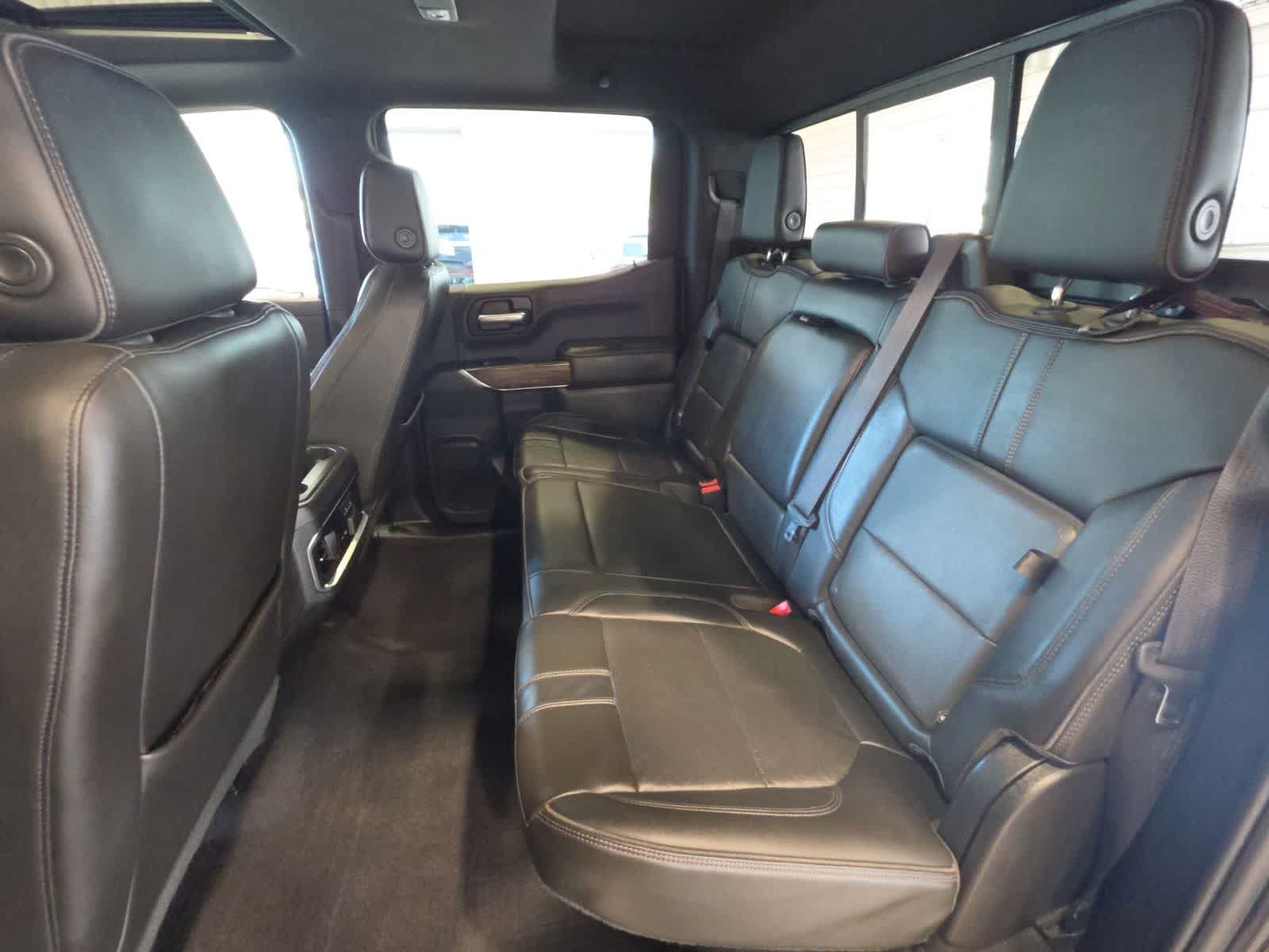 Used 2019 Chevrolet Silverado 1500 High Country AWD/4WD image 33