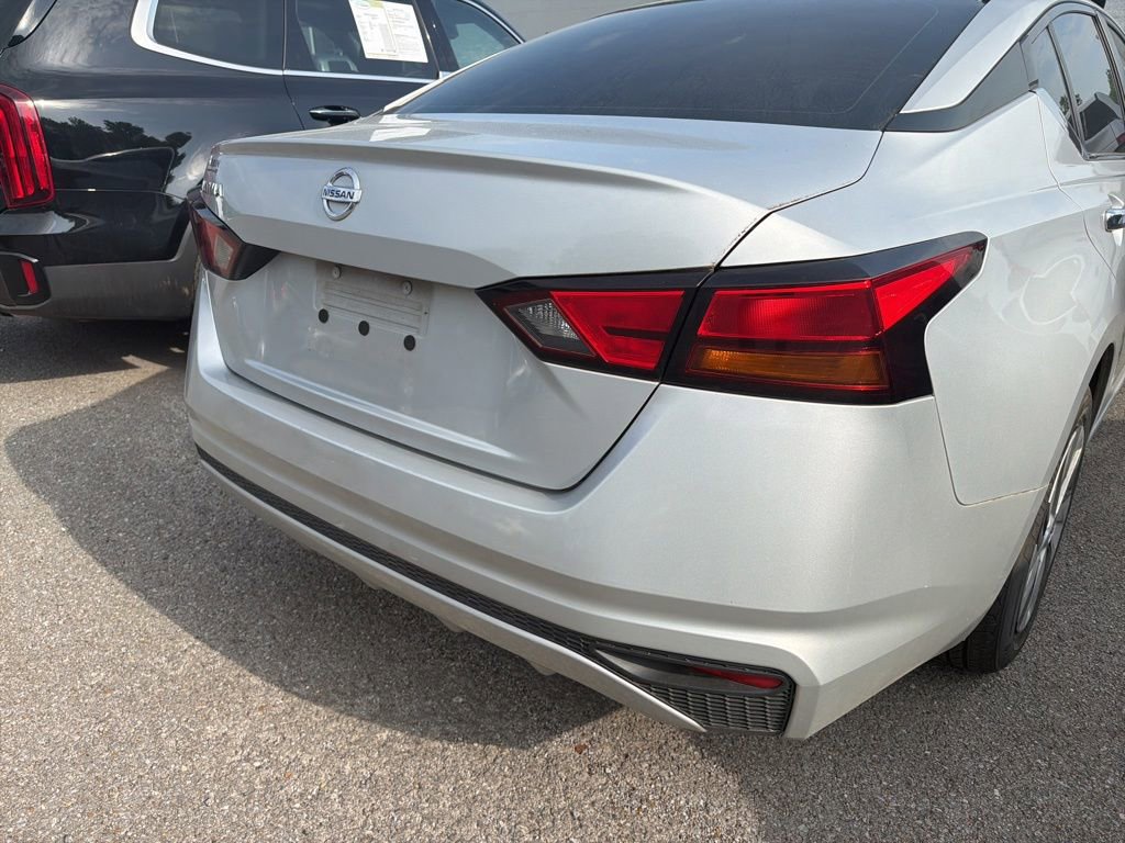 Used 2021 Nissan Altima 2.5 S FWD image 7