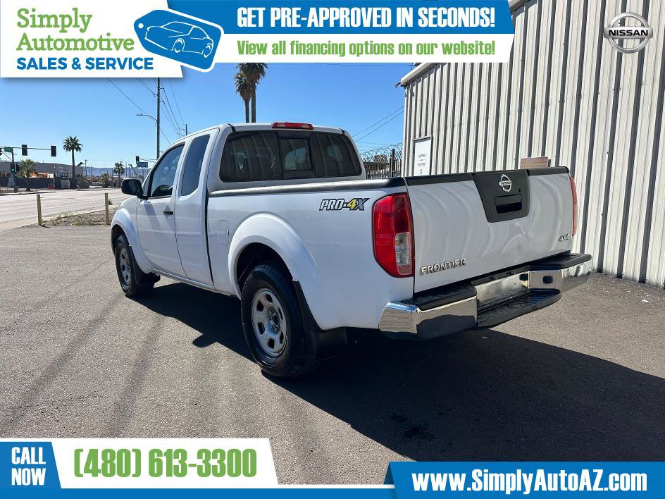 Used 2012 Nissan Frontier SV AWD/4WD image 8