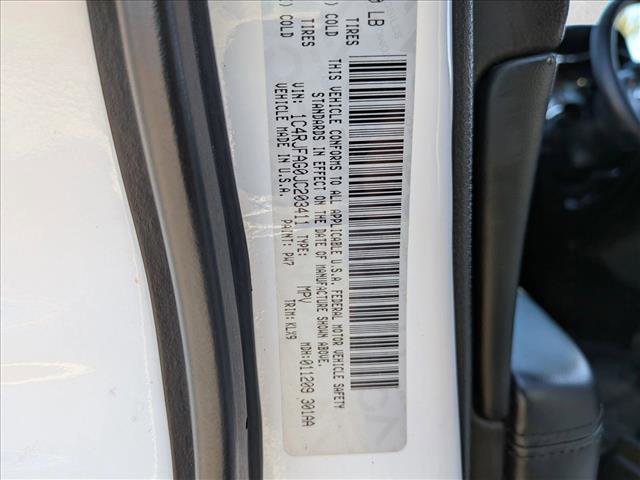 Used 2018 Jeep Grand Cherokee Altitude image 24