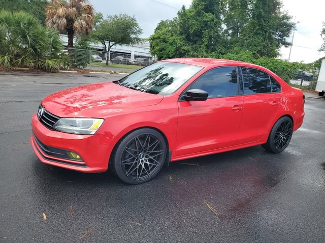 Used 2016 Volkswagen Jetta Sport FWD image 3