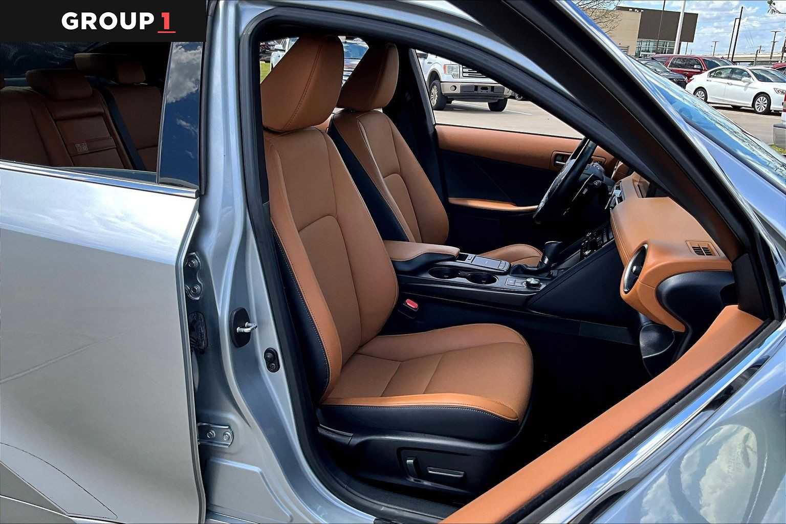 Certified 2022 Lexus IS 300 w/ Premium Package image 8