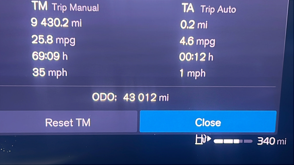 Used 2022 Volvo XC60 B6 Inscription AWD/4WD image 30