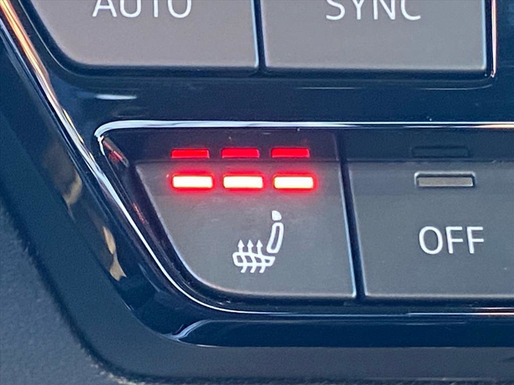 Used 2023 Audi A3 2.0T Premium w/ Convenience Package image 16