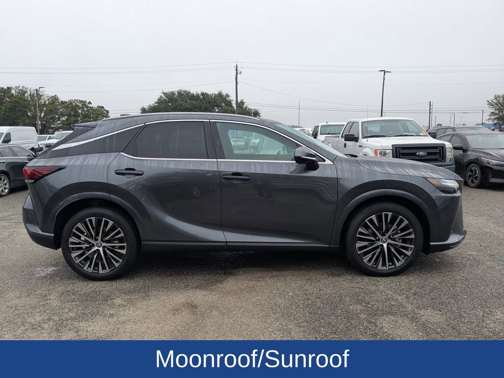 Used 2024 Lexus RX 350 w/ Technology Package video 3