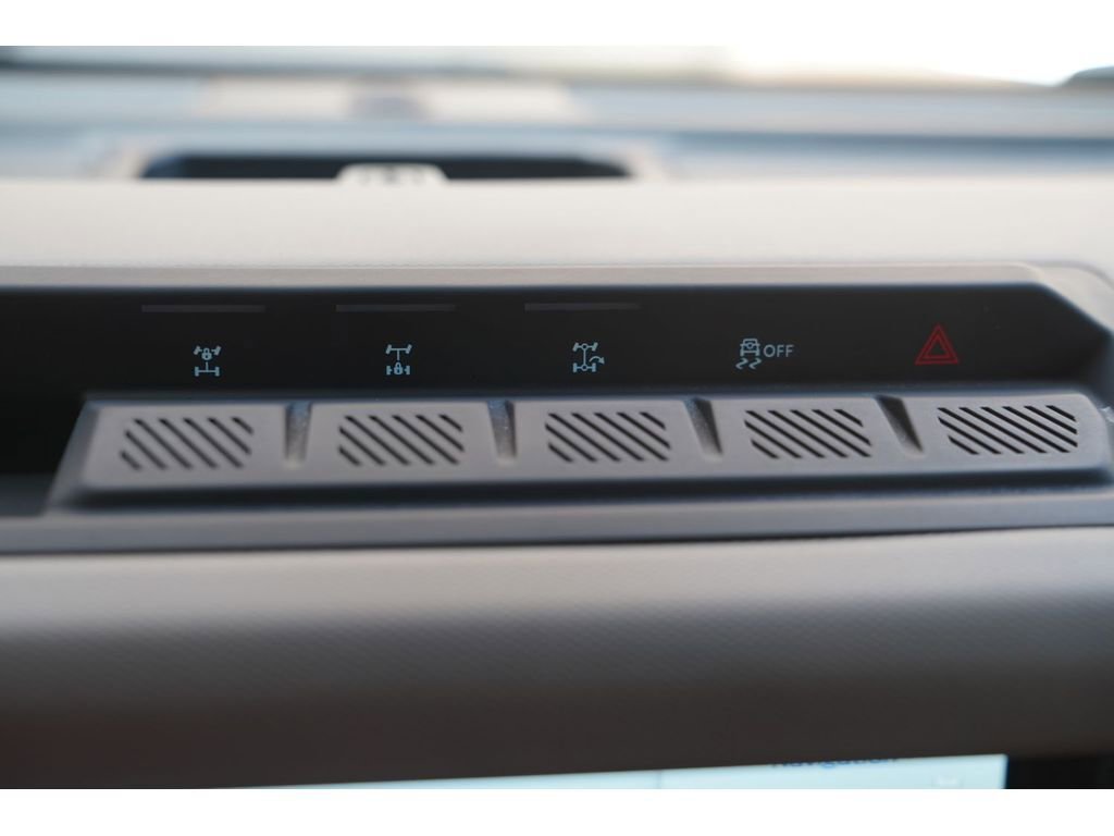 Used 2023 Ford Bronco Wildtrak AWD/4WD image 20