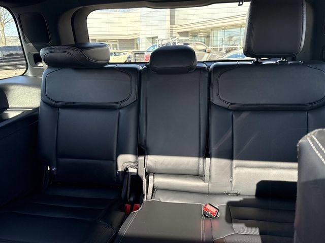 Used 2025 Ford Expedition Platinum w/ Stealth Performance Package image 20