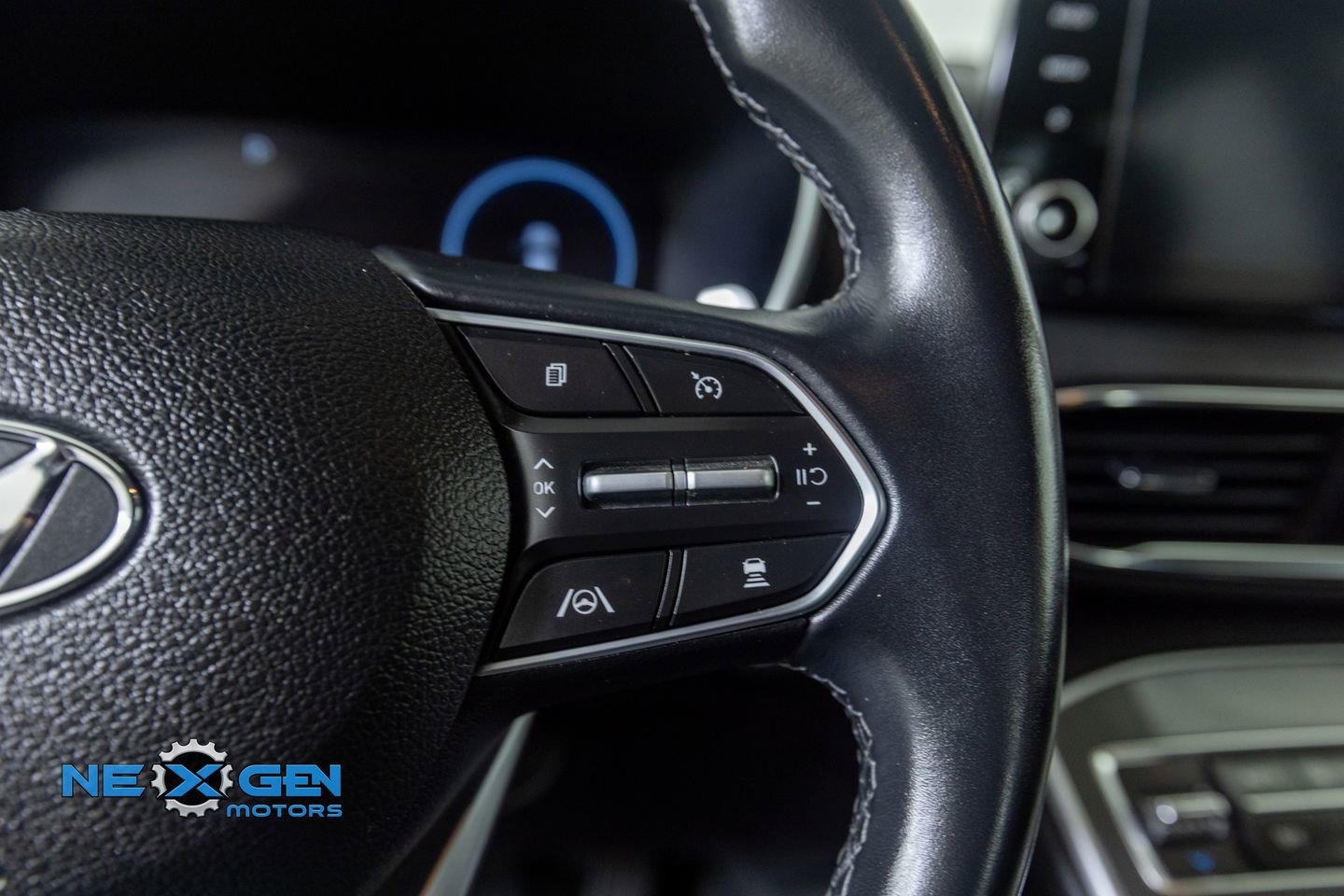 Used 2022 Hyundai Santa Fe SEL w/ Convenience Package image 15