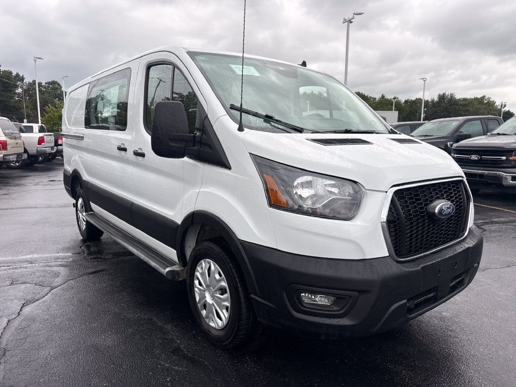 Used 2025 Ford Transit 250 Low Roof w/ Exterior Upgrade Package RWD image 4