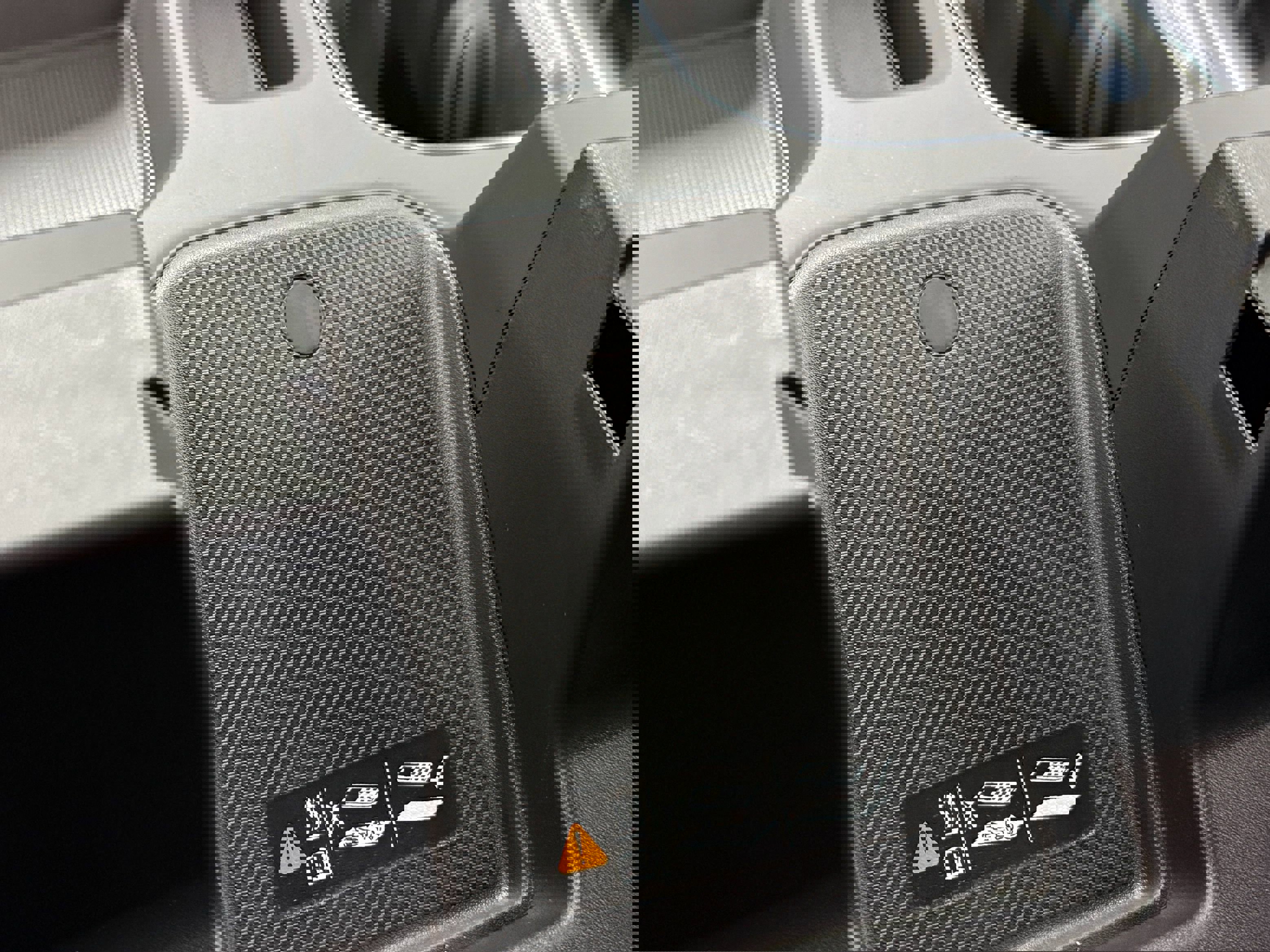 Used 2025 Chevrolet Silverado 1500 RST w/ Dark Appearance Package AWD/4WD image 29