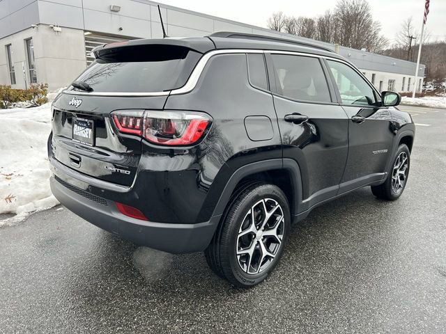 Used 2024 Jeep Compass Limited image 8