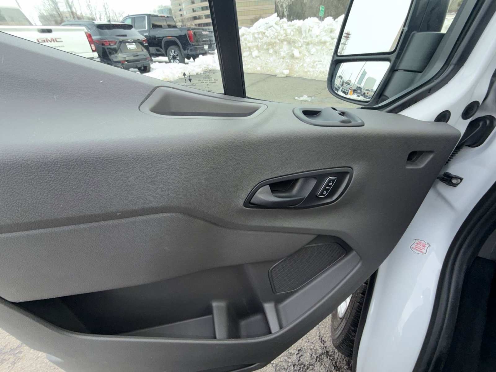 Used 2024 Ford Transit 350 XLT image 15