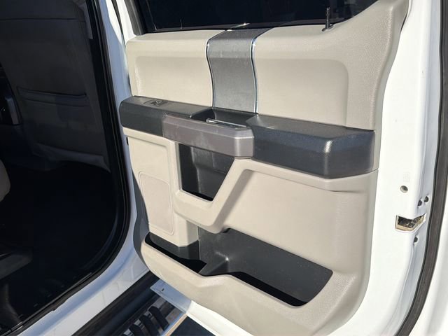 Used 2020 Ford F250 XLT w/ XLT Premium Package image 13