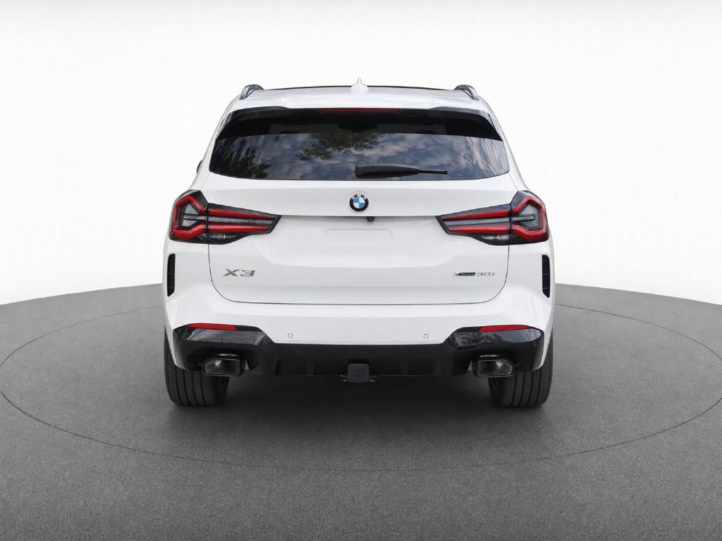 Used 2024 BMW X3 xDrive30i w/ Premium Package AWD/4WD image 5
