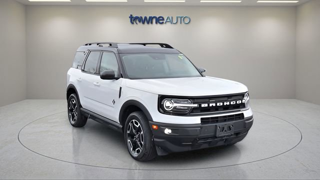 Used 2023 Ford Bronco Sport Outer Banks AWD/4WD image 8