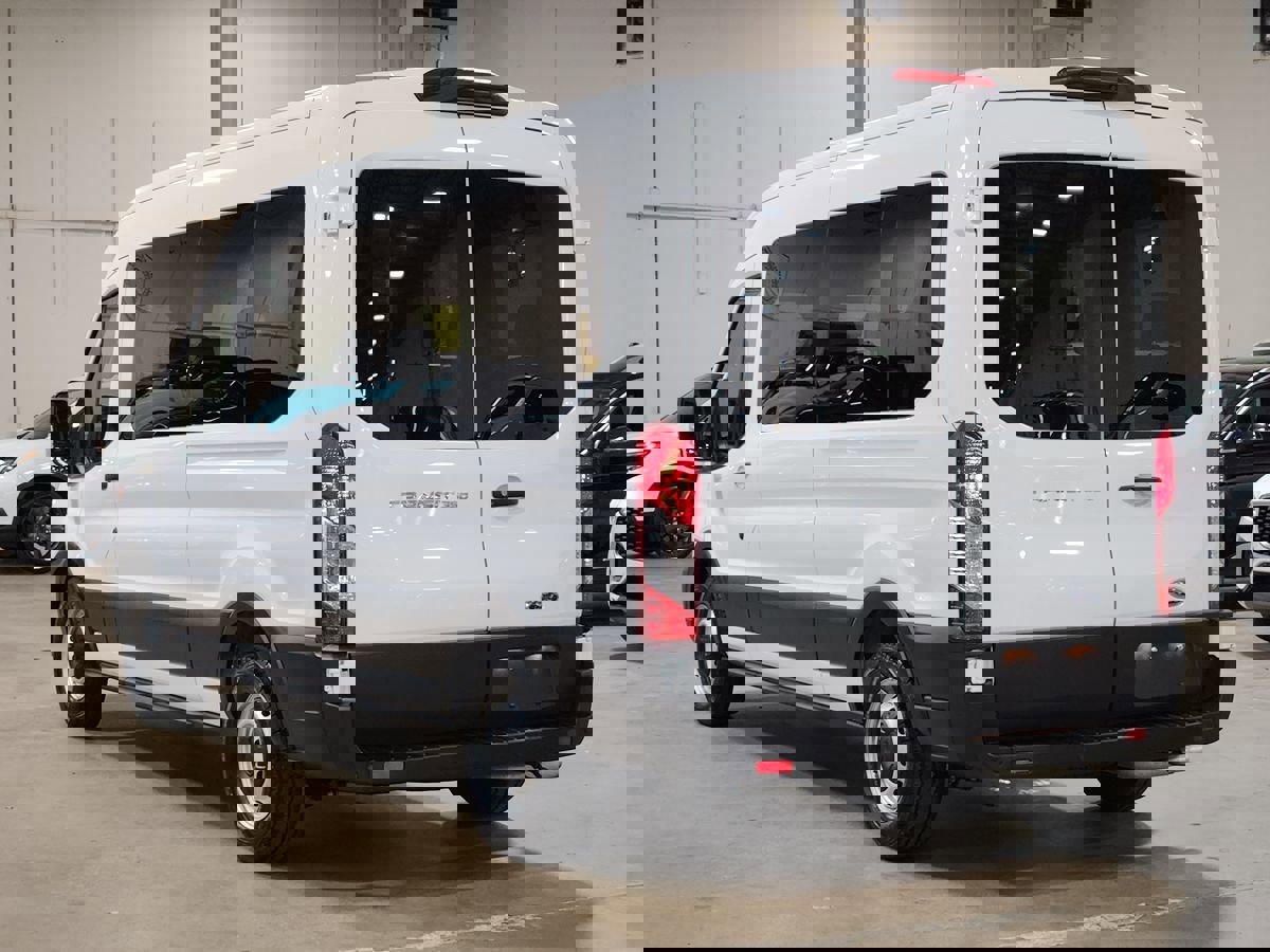 Used 2024 Ford Transit 350 XL image 12