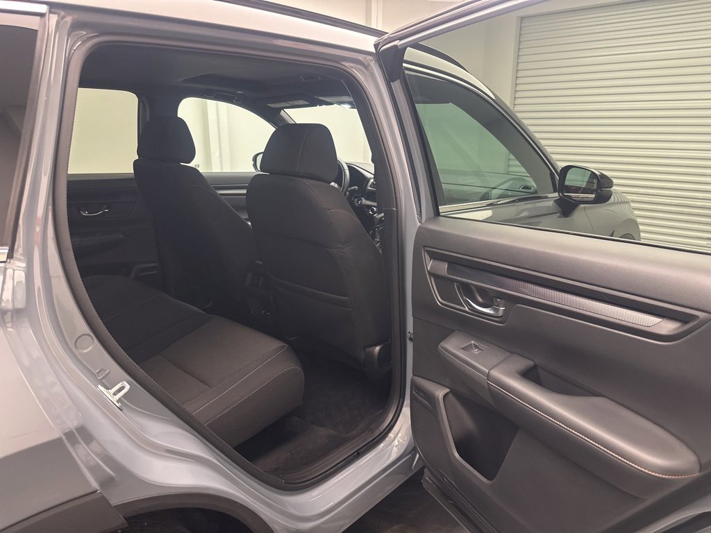 Used 2025 Honda CR-V Sport image 7