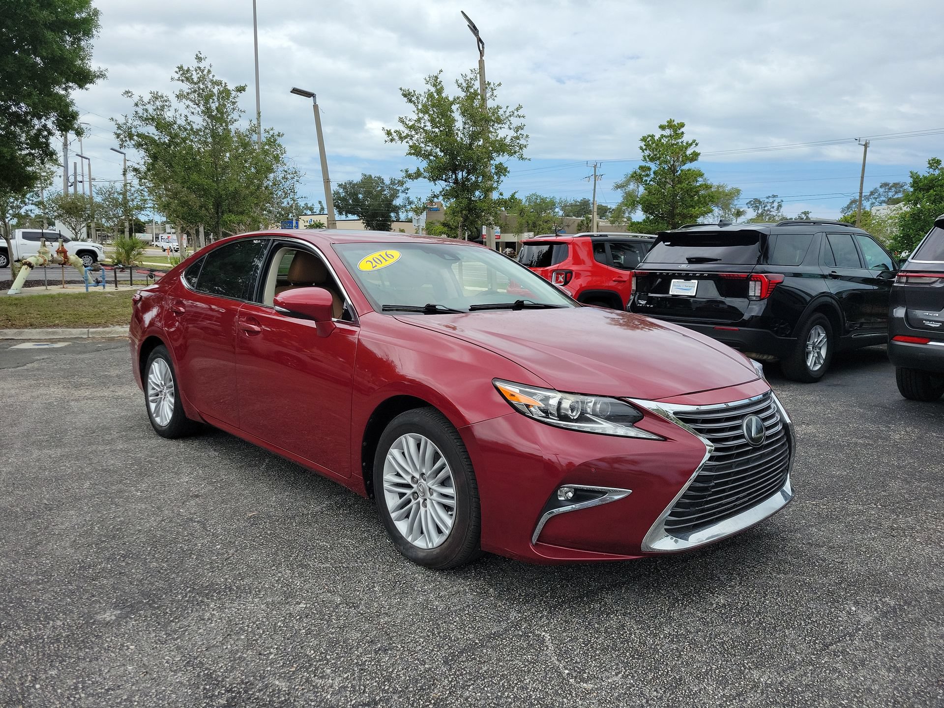 Used 2016 Lexus ES 350 w/ Luxury Package w/Wood Trim