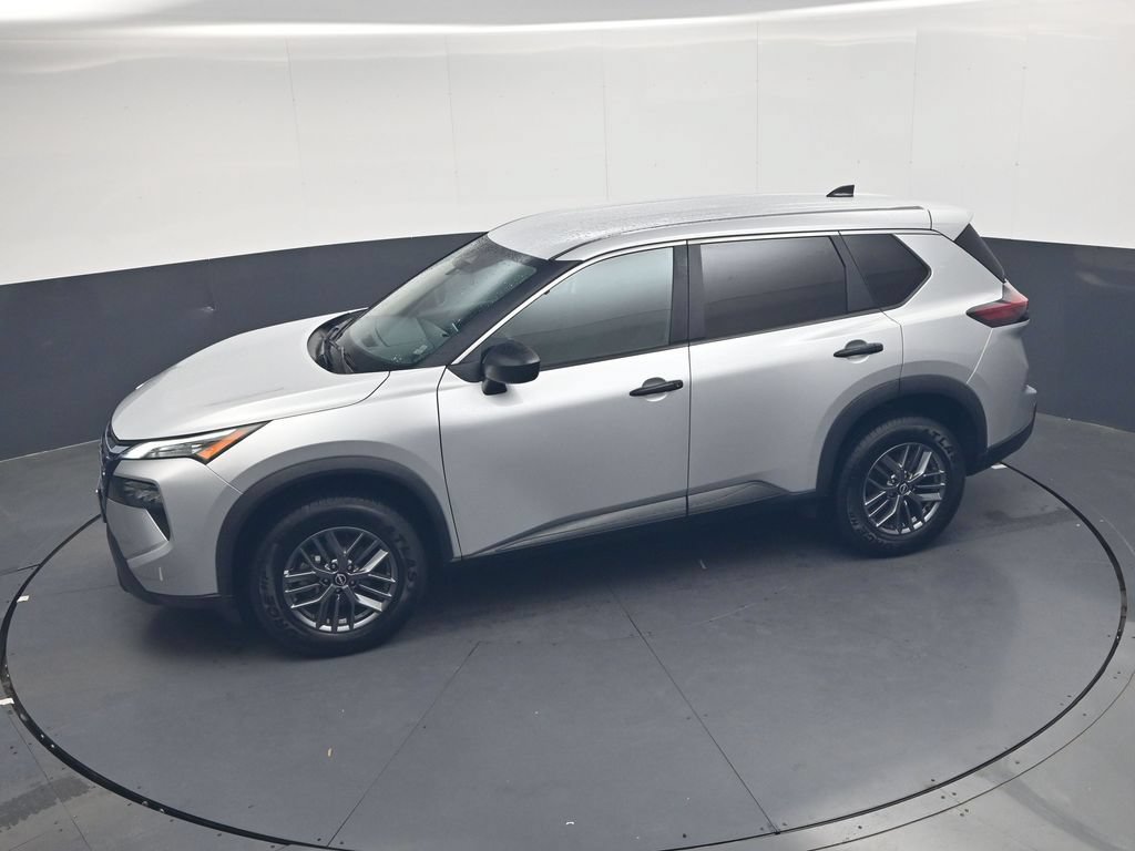 Used 2024 Nissan Rogue S AWD/4WD image 34