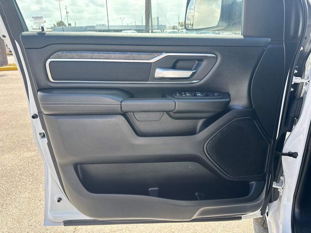 Used 2024 RAM 1500 Big Horn AWD/4WD image 12
