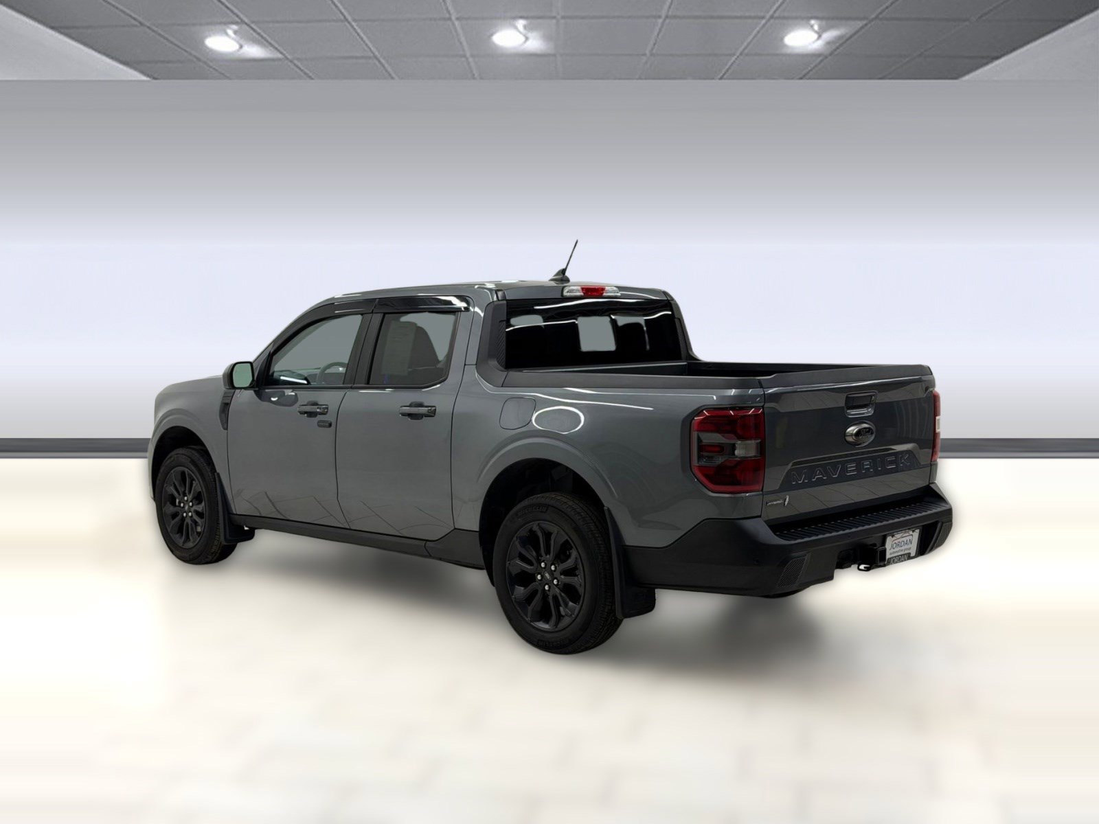 Used 2024 Ford Maverick Lariat w/ Black Appearance Package image 2