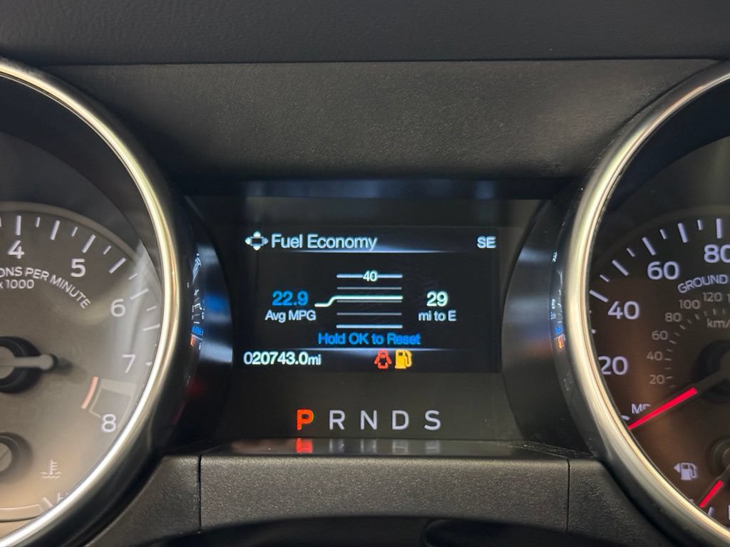 Used 2018 Ford Mustang GT Premium RWD image 32
