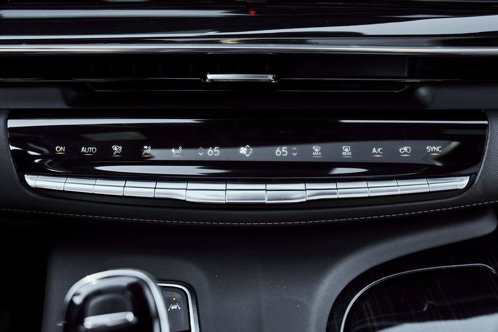 Used 2023 Cadillac Escalade ESV Sport w/ LPO, ONYX Package image 79