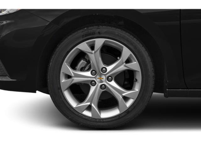 Used 2018 Chevrolet Cruze Premier FWD image 14