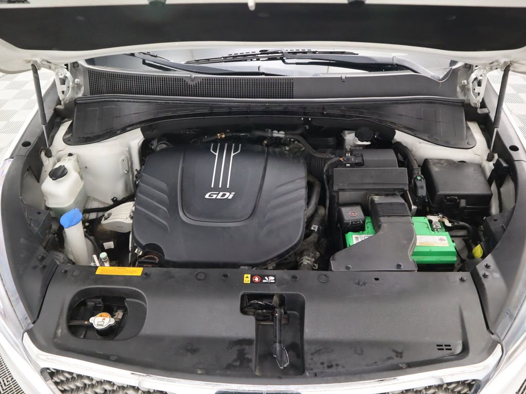 Used 2018 Kia Sorento SX image 31