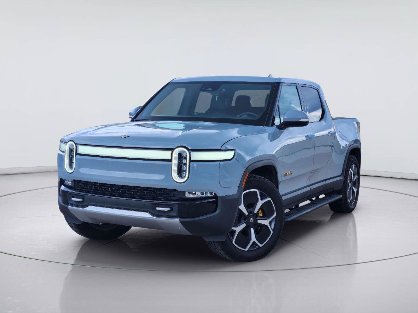 Used 2022 Rivian R1T Adventure