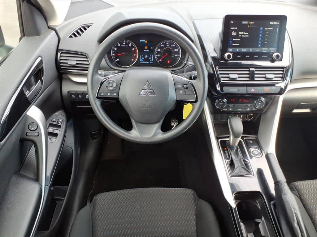 Used 2026 Mitsubishi Eclipse Cross ES AWD/4WD image 5