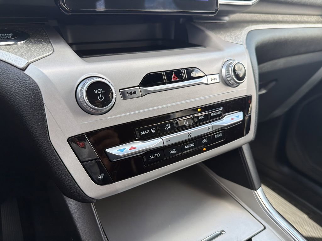 Certified 2023 Ford Explorer Timberline w/ Timberline Technology Package AWD/4WD image 26