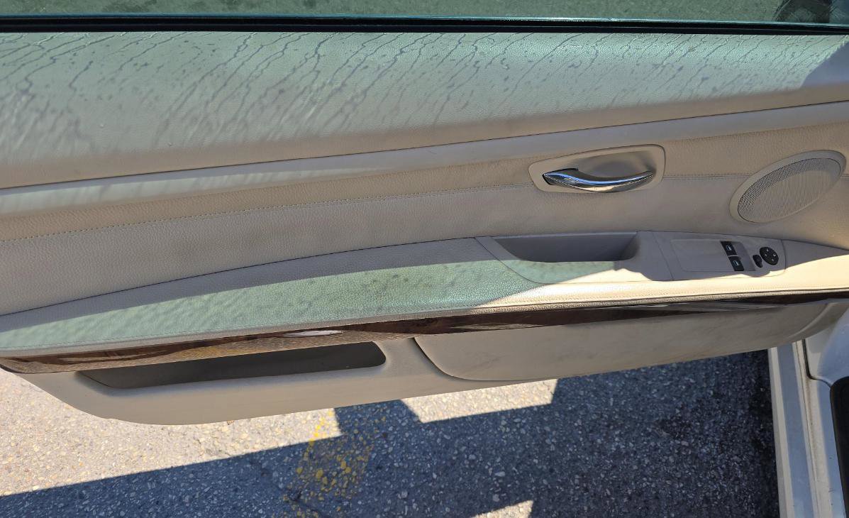 Used 2008 BMW 328i Coupe w/ Sport Pkg image 9